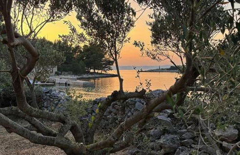 Awesome Home In Smokvica With Wifi - Foto 24