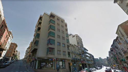 Manresa Apartamentos Turísticos - Photo 3