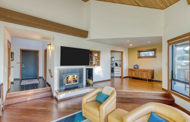 Half Block to Beach w/ Oceanview, Patio + Balcony The Shore Pine by Avantstay - Foto 11