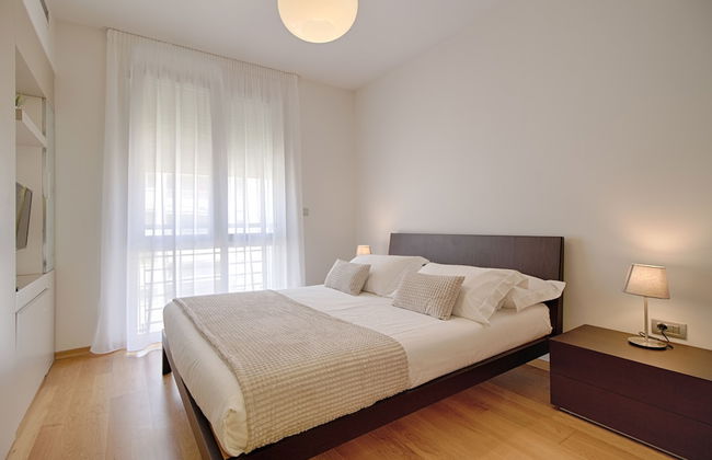 The Rooms Apartments Tirana - Photo 31