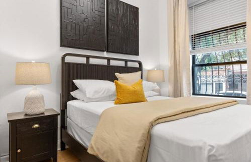 2BR and 2BA in Historic Brownstone near Subway - Foto 1