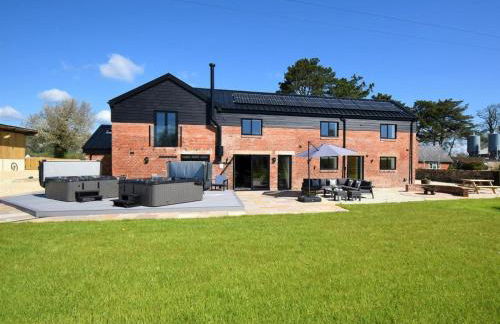 14 Bed in Welshpool oc-90568 - Photo 8