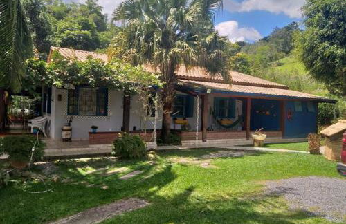 Paraiso em Piracaia - Belíssima Chácara - Photo 7