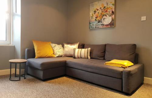 Modern Broughton Apartment - Walk to City Centre and St James Quarter - Foto 21