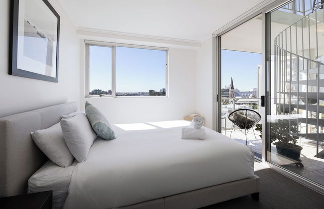 Trilogy Residences - Photo 2