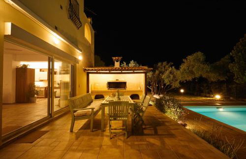 Olive Retreat - Photo 35