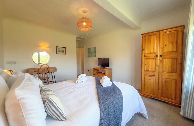 Maytree Cottage - 4 Bedroom Holiday Home - Tenby - Foto 2