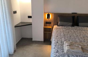 Garden and Sea - Photo 6