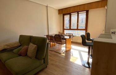 HomeOffice with Church Views - Foto 2