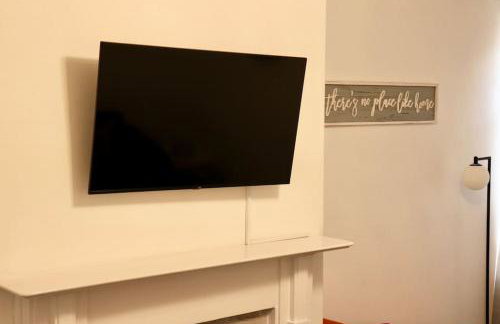 Charming 3 Bedroom Property FREE WiFi & Parking - Foto 62