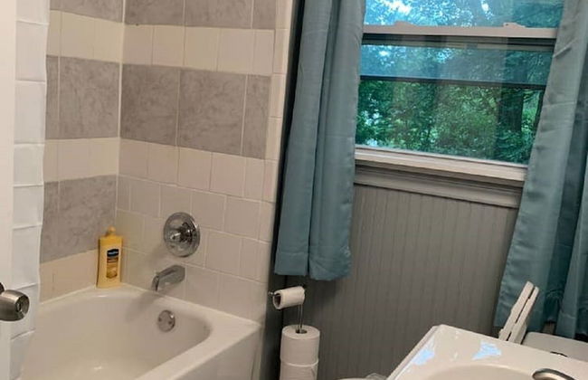 3 Bedroom House in Pontiac near Auburn Hill, Palace DTE Energy - Foto 11