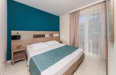 1 Bedroom Stunning Apartment In Umag - Photo 3