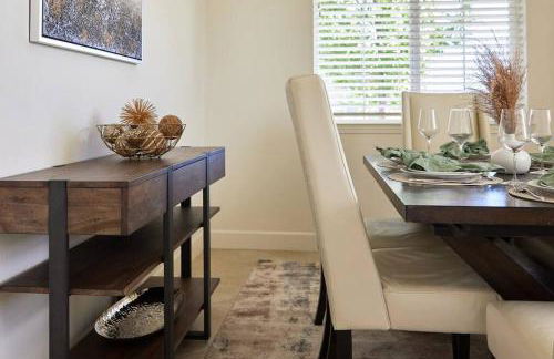 NEW Upscale House, Tahoe 30-min w/ Cal King - Foto 19