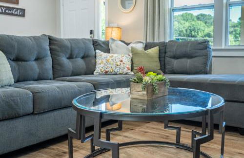 Disconnect From The City In This Outdoorsy Getaway - Foto 11