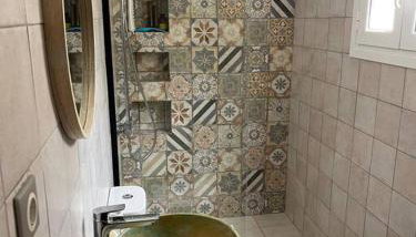 Cozy apartment in Paleros! S & C Apartment - Foto 2, Shower