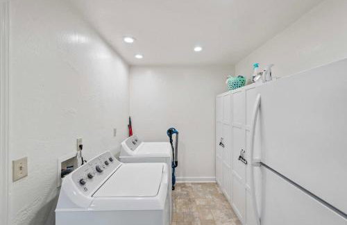 #StayinMyDistrict Starfish Coastal Duplex - Foto 32