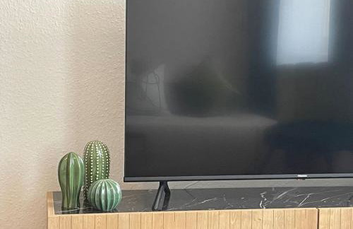 LUCKY STAYS LS12 - Vollausstattung - Zentrum - große Küche - 2 Zimmer - Smart-TV - Foto 14