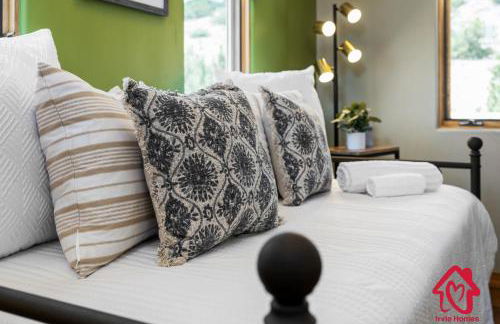 Hillside Haven Retreat - A Placitas Irvie Home - Foto 9