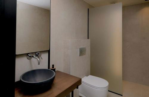 The Z Suites - Photo 22