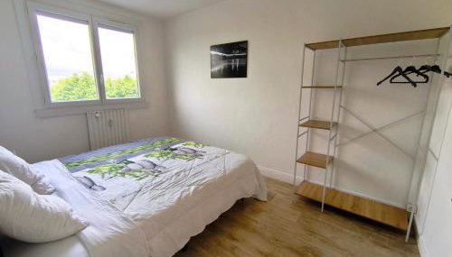 T3 57m2 avec balcon proche gare SNCF - WIFI, Netflix, café et thé offerts - Foto 2, wardrobe