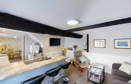 Cider Cottage - Photo 2