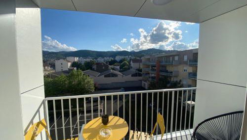 Appart T2 avec parking, loggia, vue Puy de Dôme - Foto 4
