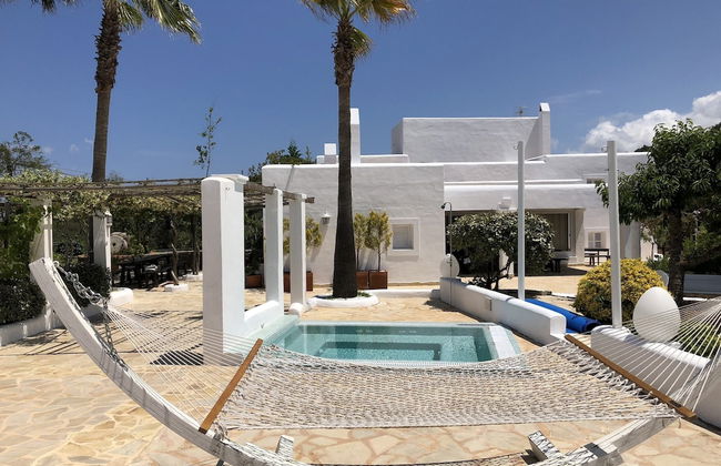 Lush Farmhouse in Sant Miguel de Balansat with Hot Tub & Private Pool - Foto 35