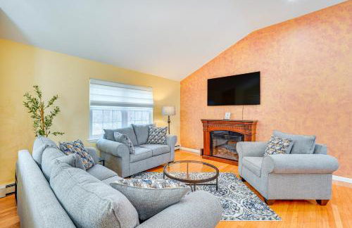 4 Mi to Hudson River Cozy Newburgh Home! - Foto 2