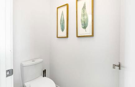 Silverlake Sunset Treehouse • Art-Filled Escape w Jacuzzi Sauna AvantStay - Foto 27