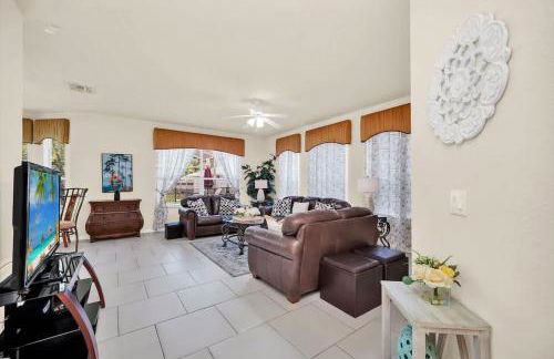 Near Disney Amazing 5 Bd Home - Private Pool - Foto 32