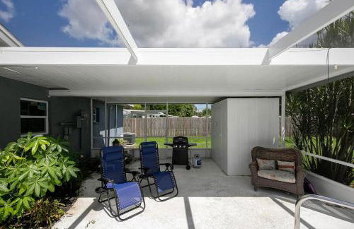 Spacious Home Sleeps 16 - Private Pool Near IMG - Foto 11