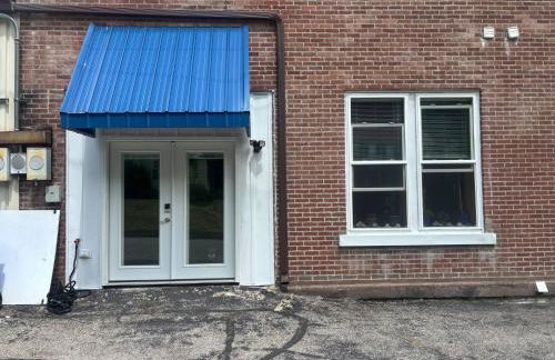 1st Fl 2BR Downtown + 2 Pkg - Foto 22