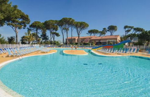 Cozy Home In Calvisson With Kitchen - Photo 4