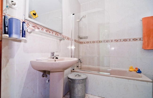 Chic & Sunny Apt. Historic District - Sol - Photo 11