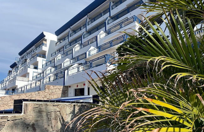 Sunny Seaview Modern apt - Pool and Beach Access - Foto 46