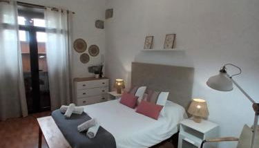 PRECIOSA CASA EMBLEMATATICA, PISCINA,WIFI - Foto 4