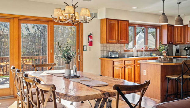 Lake View Retreat Avantstay Entertainer's Home Yard, Deck, Game Room - Foto 4, Interior