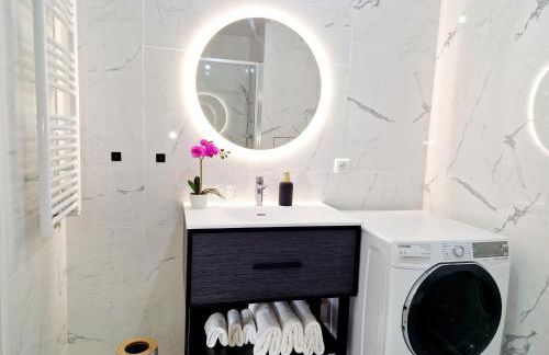 Stylish Stay Near Paris - 850m to Subway RER A - Netflix T1-4P - Foto 16