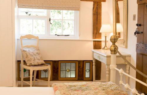 Miller Cottage a luxury 1550's cottage in the Historic centre of Saffron Walden - Foto 21