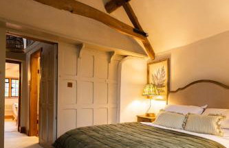Medius Cottage in the Cotswolds - Photo 42
