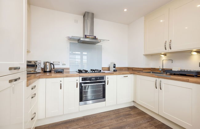 JOIVY Modern 2-Bedroom Flat Near Inverleith Park - Foto 7