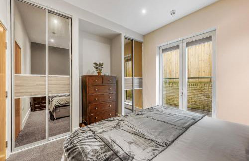 Large Modern One Bedroom Apartment (nearly 800 ft) - Foto 9