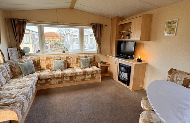 3 Bed Caravan - Sleeps 8 - Pet Friendly, Parking - Foto 15
