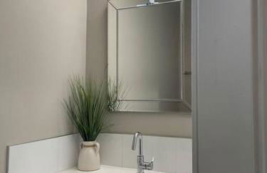 Lux Atlanta Home with Arcade room - Foto 16