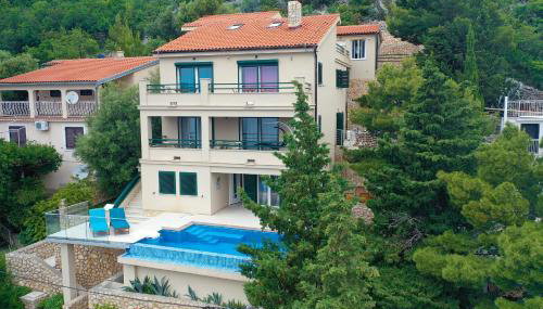 Villa Relax , with seaview and two pools near beach - Foto 3