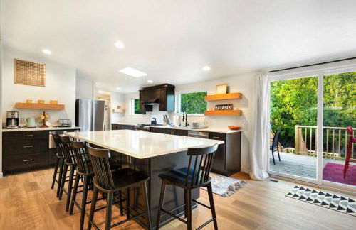 New Baileys Harbor Home, 1 block DT with Huge Yard - Foto 11