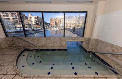 NEW! Marriott Slope View Ski in Ski out Luxury Studio Sleeps 4 Full kitchen, Amenities & Fee Parking - Foto 30