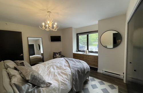 Mountain Condo with Modern Cabin Style - Foto 6