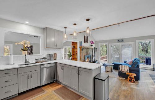 Nature's Paradise with Hot Tub and Fire Pit - Foto 5