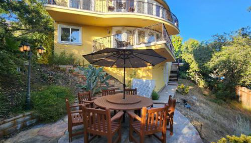 Hollywood Hills Hideout Apartment! - Foto 1, Garden